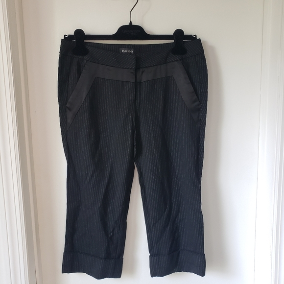 Bebe pinstripe cuffed capri - Picture 1 of 10